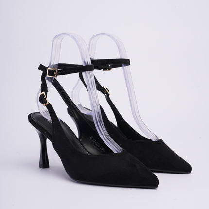 Tacones negros con hebilla removible
