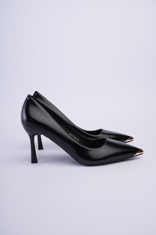 Tacones negros de aplique en punta