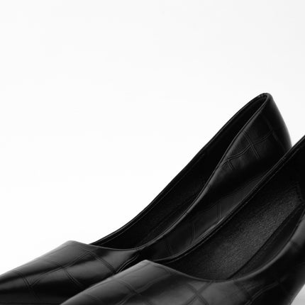 Tacones negros efecto craquelado