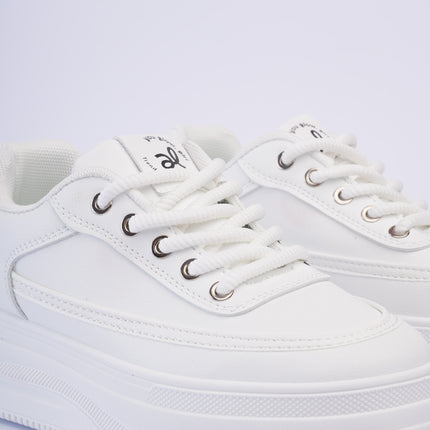 Tenis altos blancos básicos