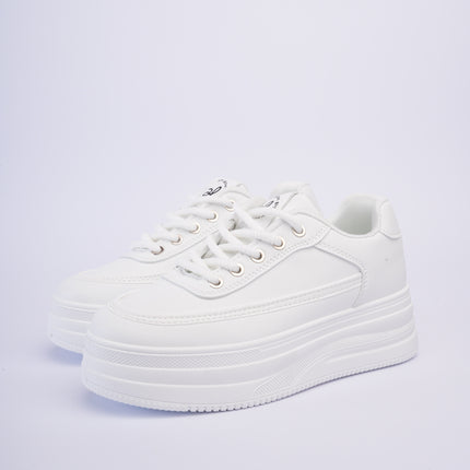 Tenis altos blancos básicos