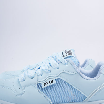 Tenis azul cielo básicos