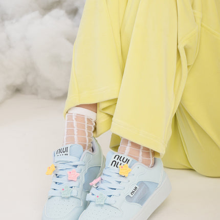 Tenis azul cielo básicos