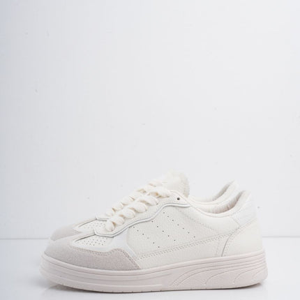Tenis básicos blancos planos