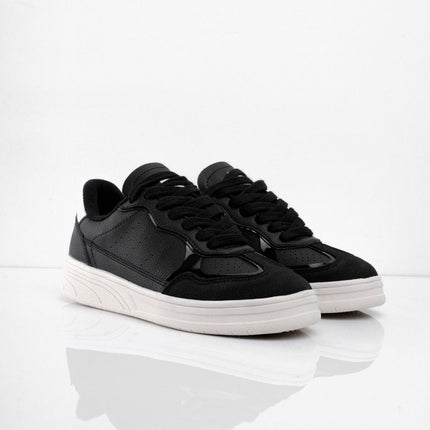 Tenis básicos negros planos