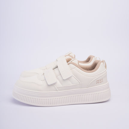 Tenis beige clásicos con doble velcro