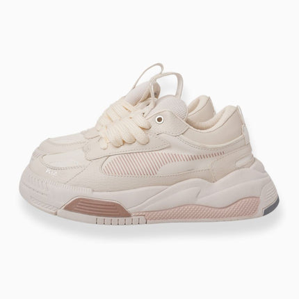 Tenis beige con detalles rosa