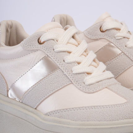 Tenis beige con gris de plataforma