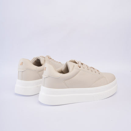 Tenis beige x plataforma blanca