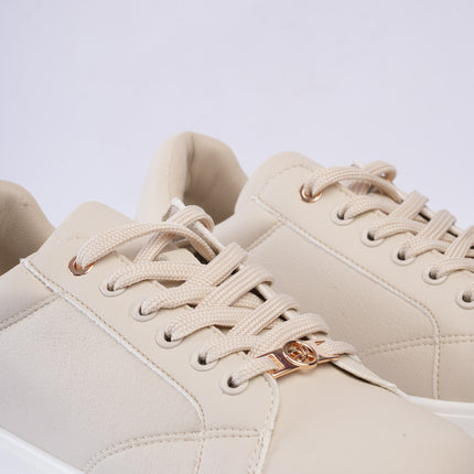 Tenis beige x plataforma blanca