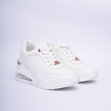 Tenis blancos altos con cámara de aire