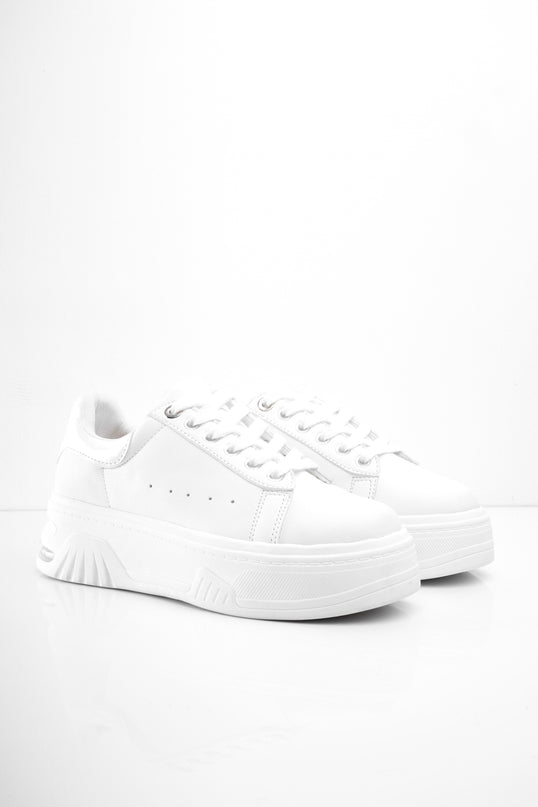 Tenis blancos altos con plataforma