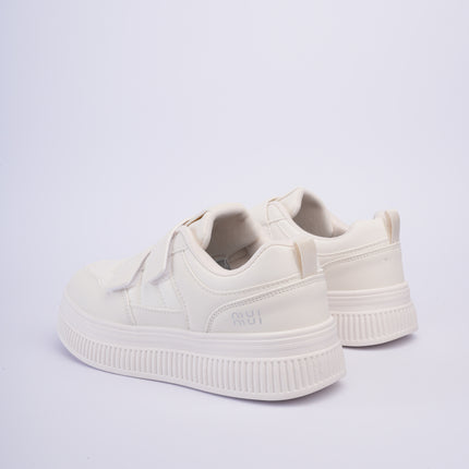 Tenis blancos clásicos con doble velcro