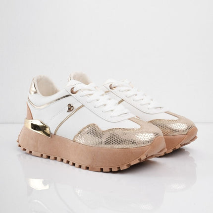 Tenis blancos con dorado y plataforma