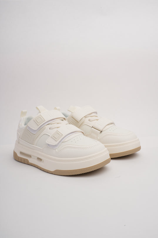 Tenis blancos con velcro