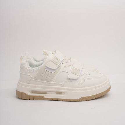 Tenis blancos con velcro