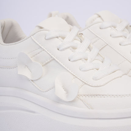 Tenis blancos de plataforma altos