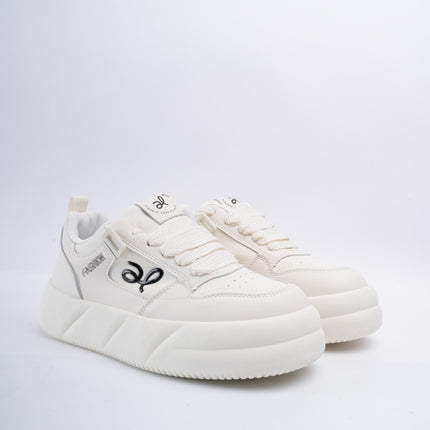 Tenis blancos plataforma x detalle logo negro