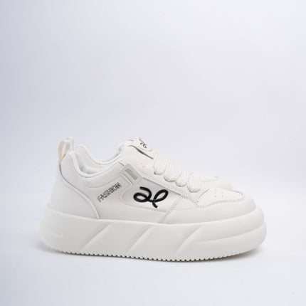 Tenis blancos plataforma x detalle logo negro