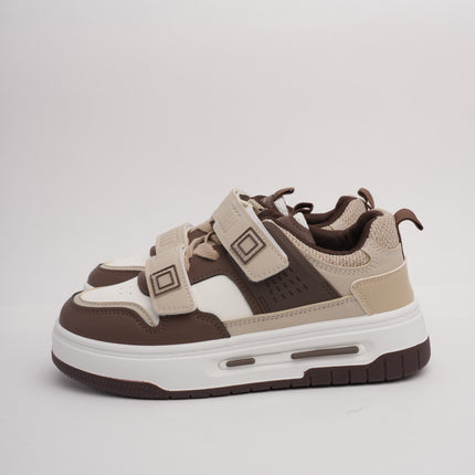 Tenis blancos x café con velcro