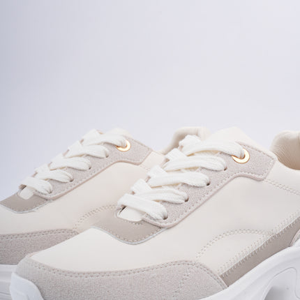 Tenis casuales beige con gris