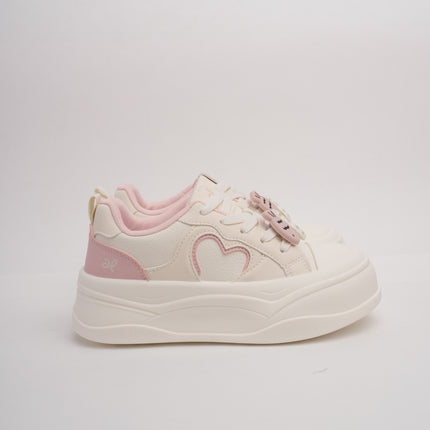 Tenis crema con detalles rosa