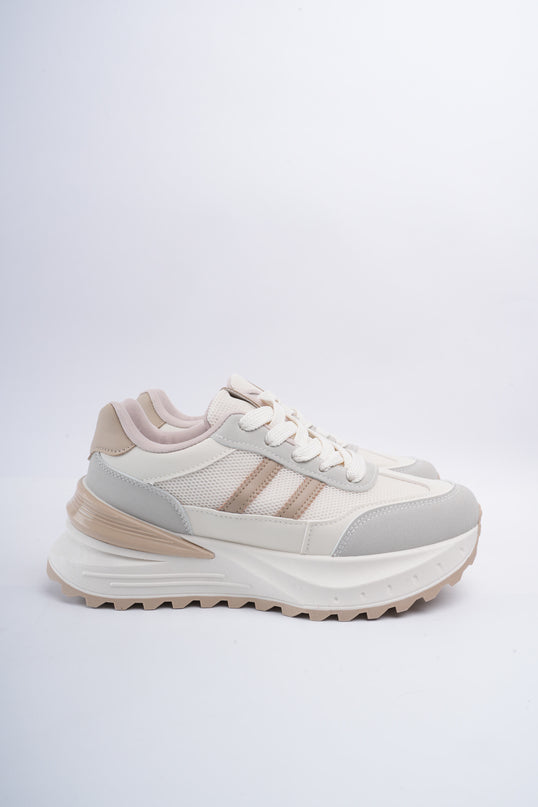 Tenis deportivos crema con beige