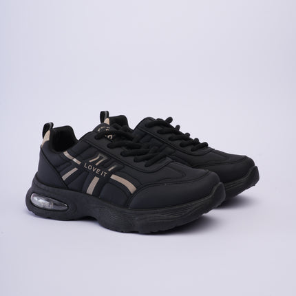 Tenis deportivos negros básicos