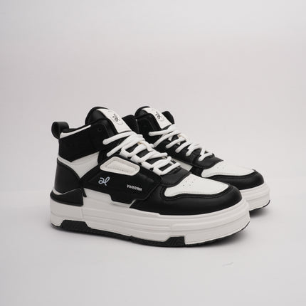 Tenis en bota blancos con negro