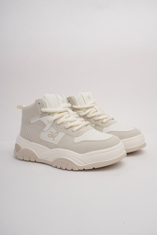 Tenis en bota crema con beige