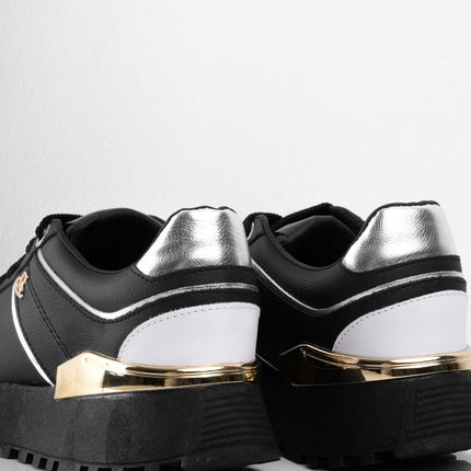 Tenis negros con dorado y plataforma