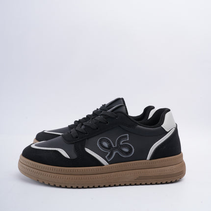 Tenis negros x gamuza