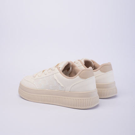 Tenis offwhite con plataforma