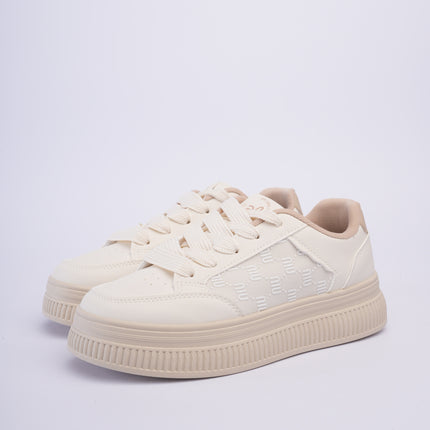 Tenis offwhite con plataforma