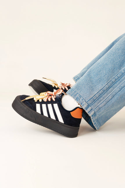 Tenis plataforma azul oscuro