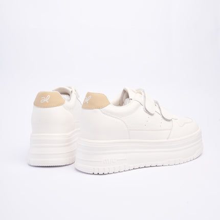 Tenis plataforma blancos x beige con velcro