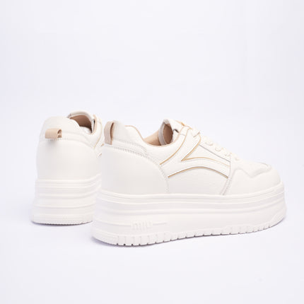 Tenis plataforma blancos x laterales beige