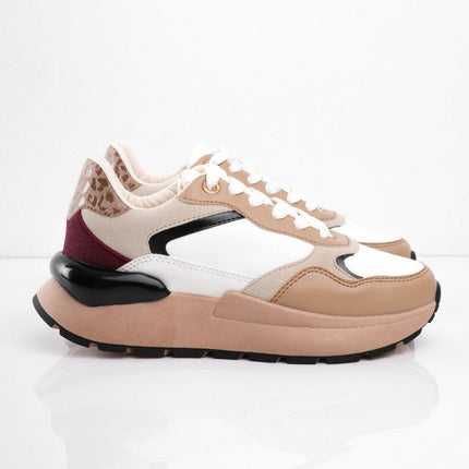 Tenis plataforma café con blanco y detalles