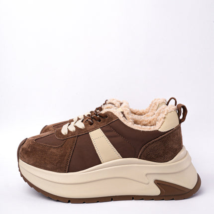 Tenis plataforma café con peluche interno