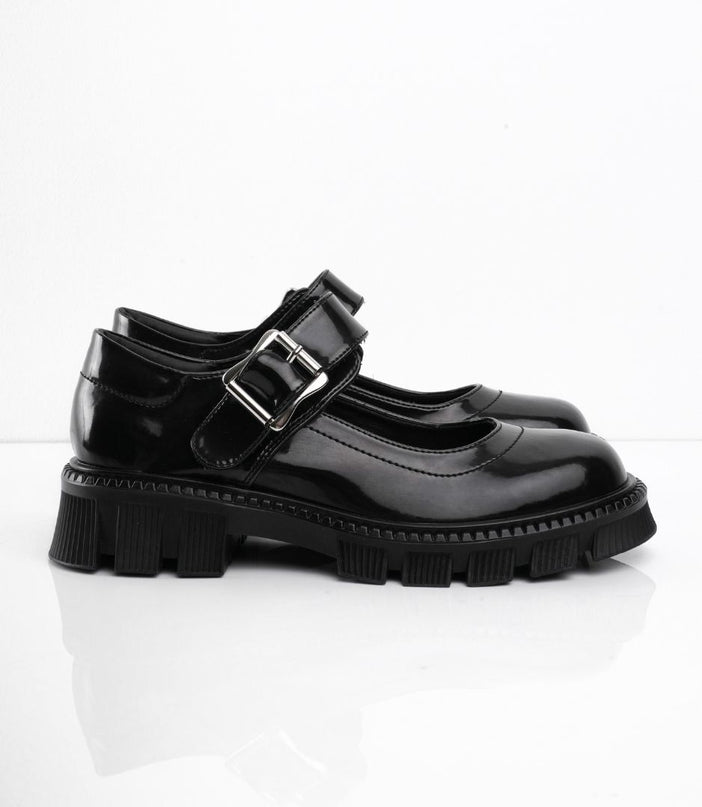 Mocasín estilo mafalda brillante