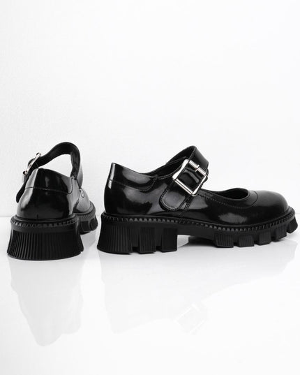 Mocasín estilo mafalda brillante