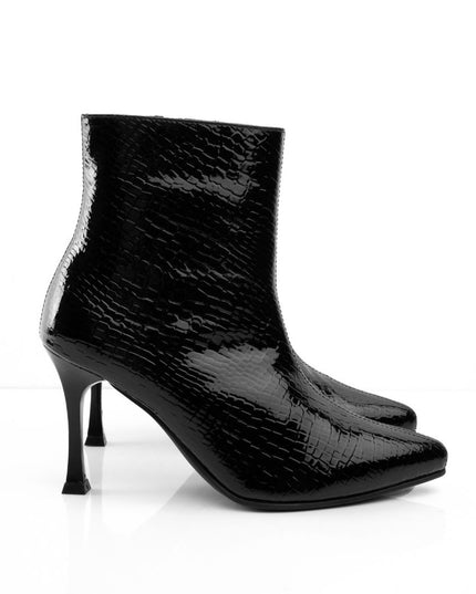 Botín croco negro y tacón puntilla