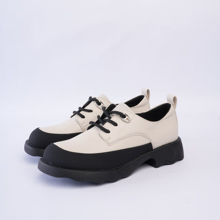 Zapatos tipo oxford blancos x negro