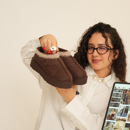 Zapatos ugg café