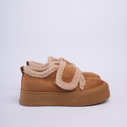 Zapatos ugg de peluche miel con velcro