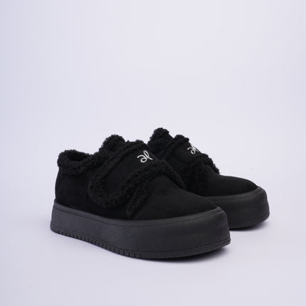 Zapatos ugg de peluche negros con velcro