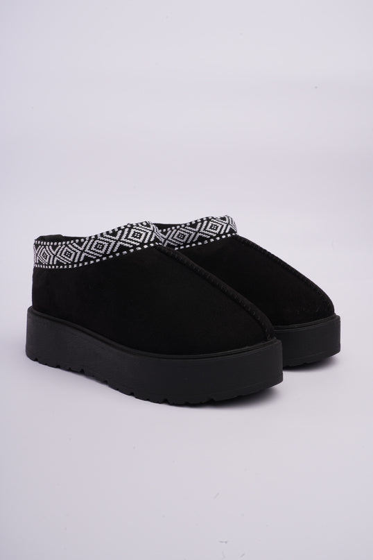 Zapatos ugg negros
