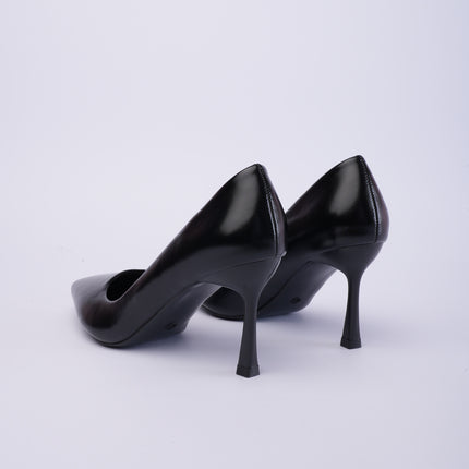 Tacones negros clásicos matte