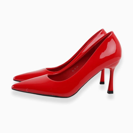 tacón rojo de punta